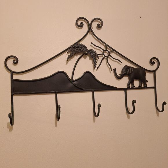 Elephant Metal Wall Rack 5 Hooks Palm Tree Hanging Organization - Picture 1 of 3